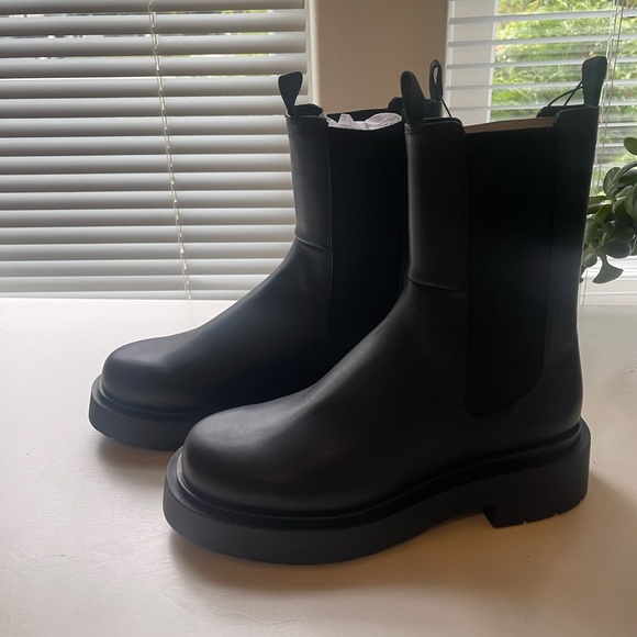 Brand New Chelsea Boots - Picture 8 of 9